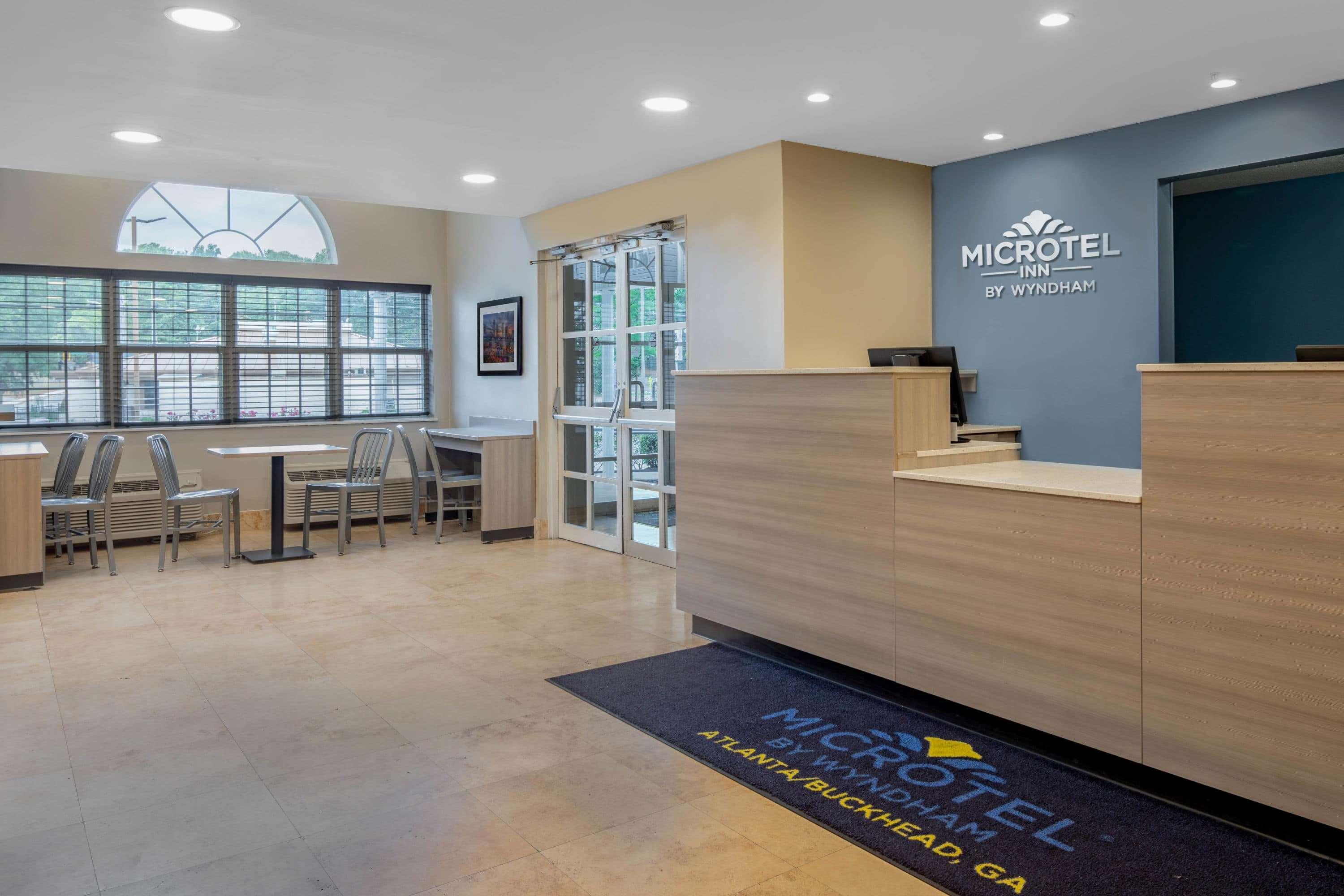 Microtel & By Wyndham Atlanta Buckhead Area Hotel 2*