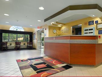Microtel & By Wyndham Atlanta Buckhead Area 2*